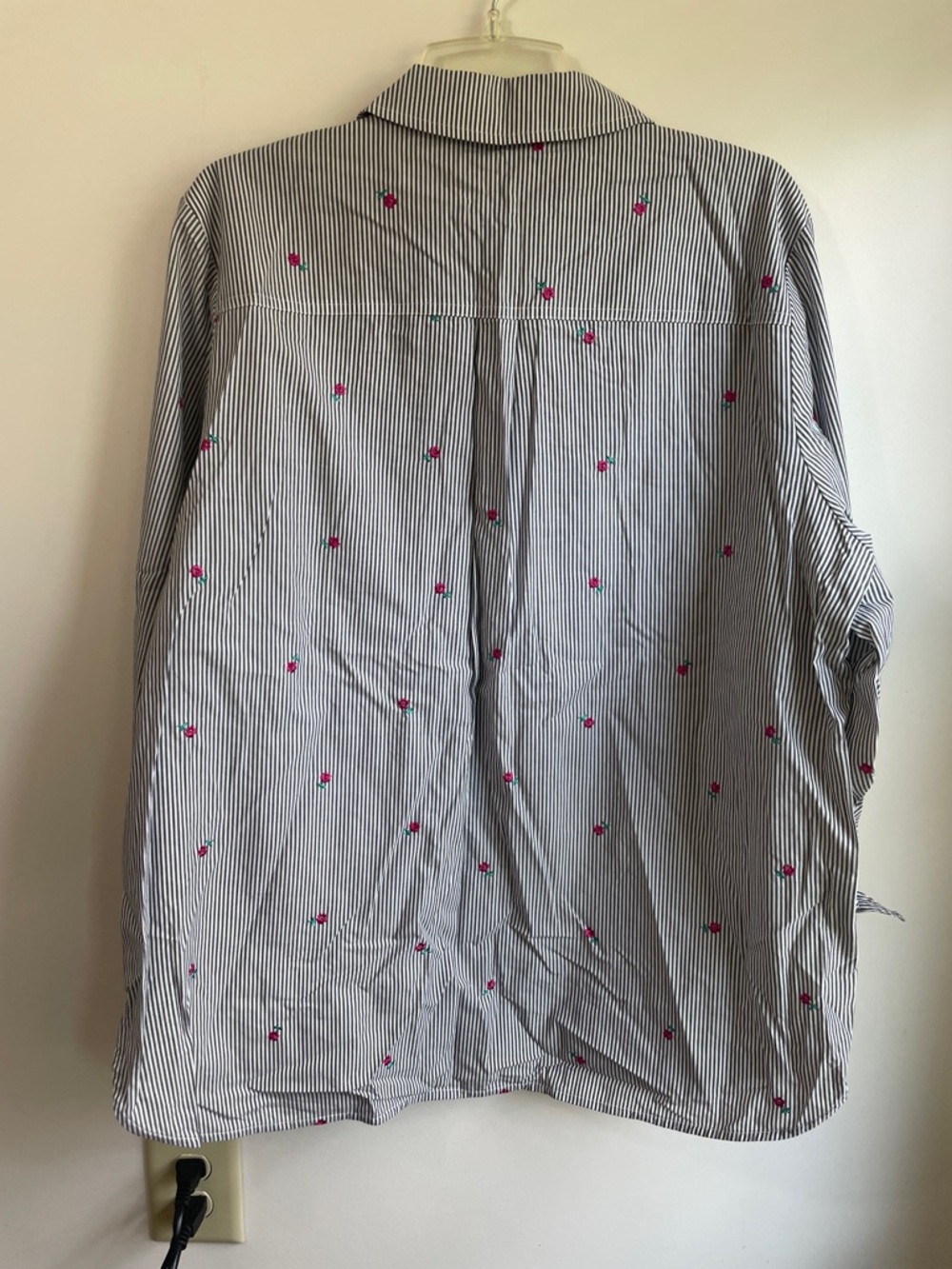 NWT COURT & ROWE Striped Embroidered Floral Long-Sleeve Button Front Shirt XXL - Picture 8 of 12